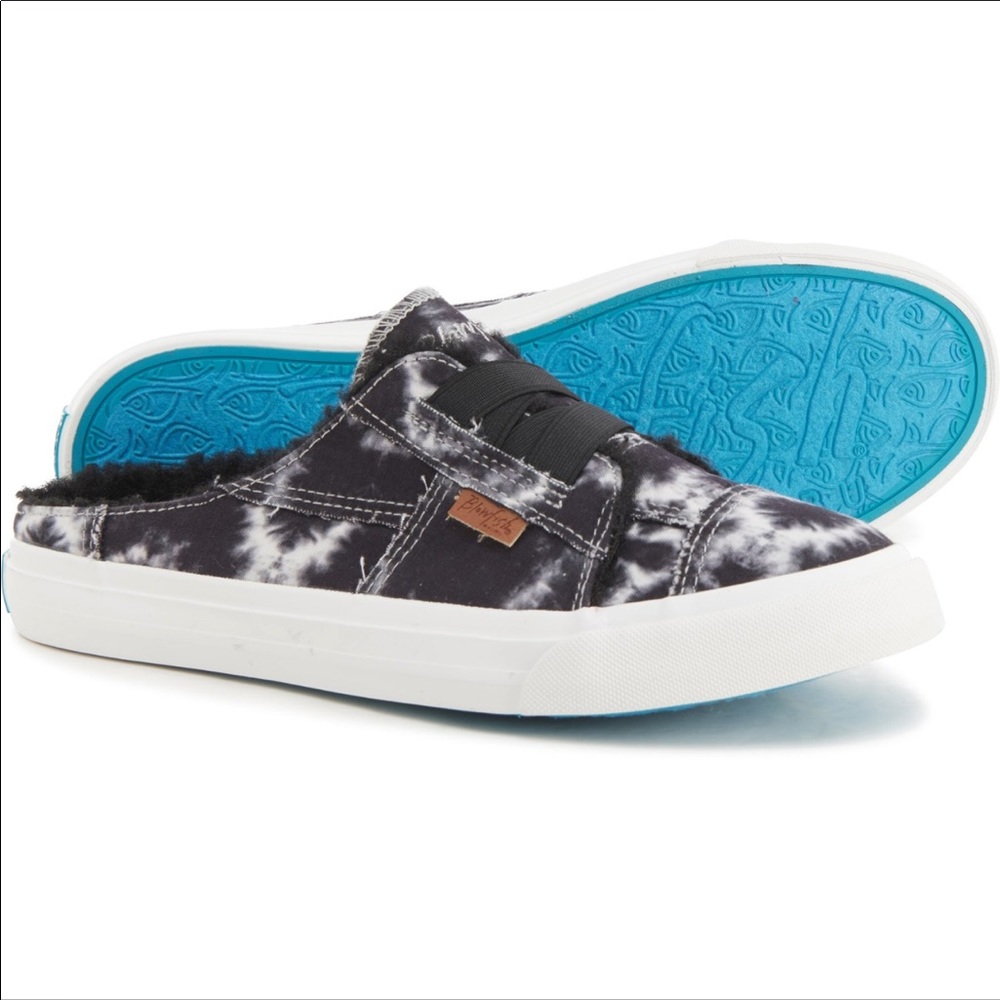 Blowfish Minato Cozy-Lined Sneakers Slip On SIZE 8